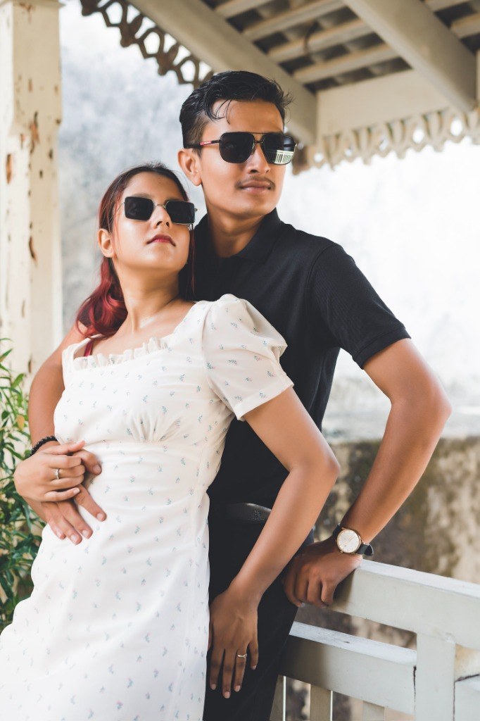 Sahan & Navoda stylish pose